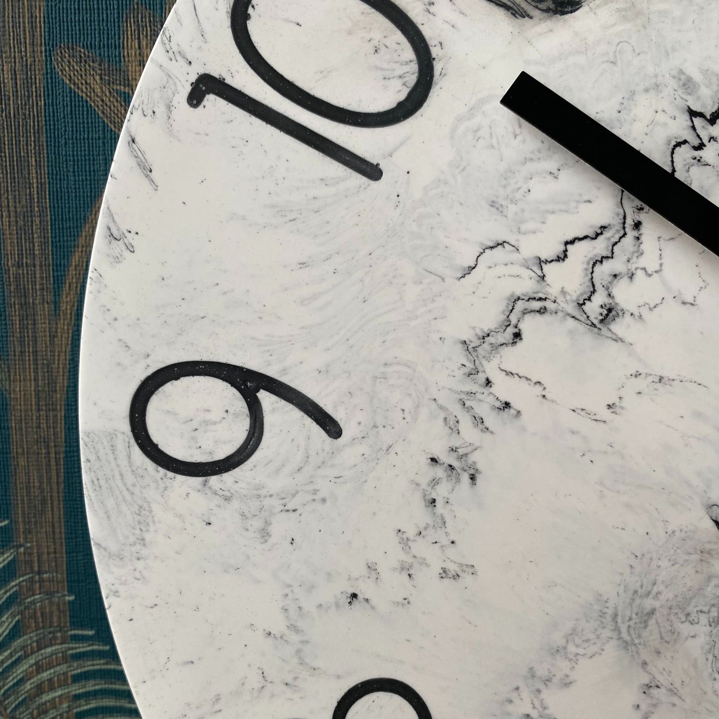 Klok met cijfers - Marmer wit